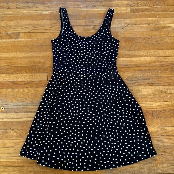 Black & White Polkadot Dress - Picture 3 of 7